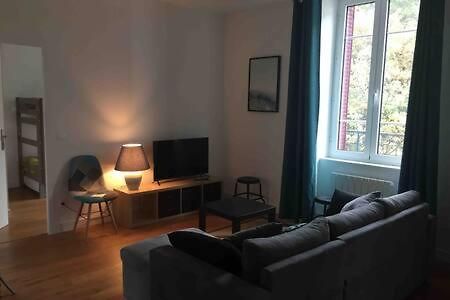 Magnifique Et Lumineux Appartement Au Coeur Du Sancy Saint-Nectaire Exterior photo